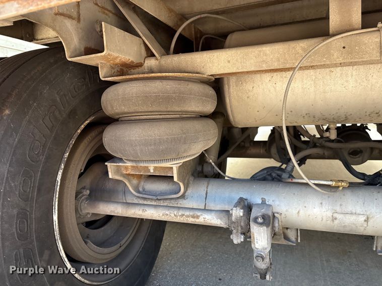 image for item EM0622 2006 Lufkin TFV-CL-110 dry van trailer