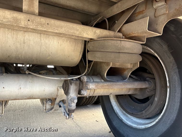 image for item EM0623 2006 Lufkin TFV-CL-110 dry van trailer