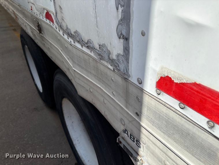 image for item EM0623 2006 Lufkin TFV-CL-110 dry van trailer