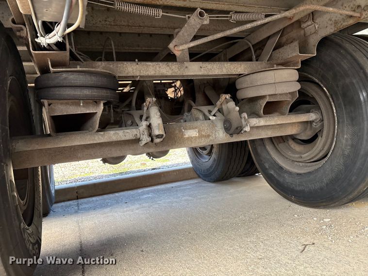 image for item EM0623 2006 Lufkin TFV-CL-110 dry van trailer