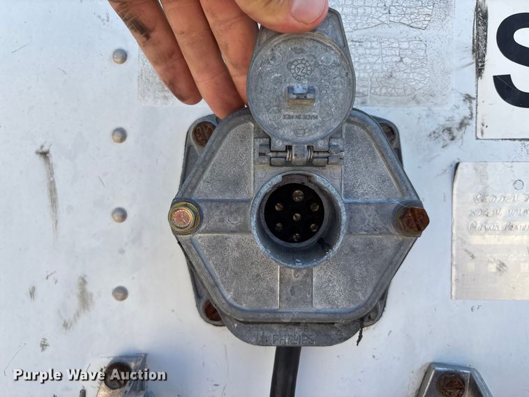 image for item EM0623 2006 Lufkin TFV-CL-110 dry van trailer