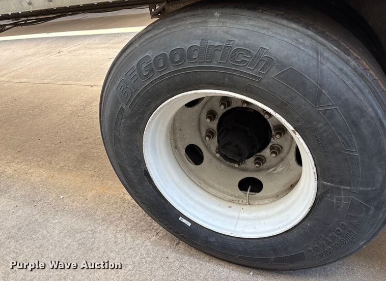 image for item EM0623 2006 Lufkin TFV-CL-110 dry van trailer