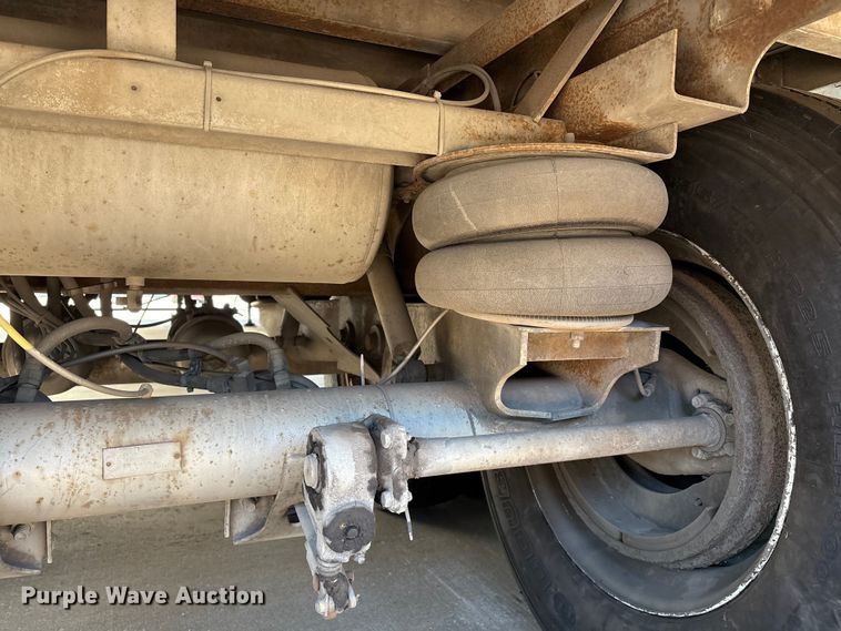 image for item EM0624 2006 Lufkin TFV-CL-110 dry van trailer