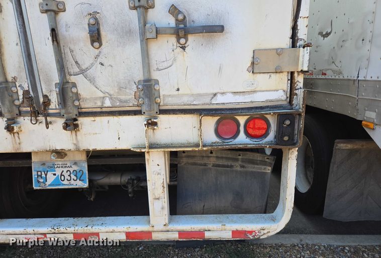 image for item EM0625 2006 Lufkin dry van trailer