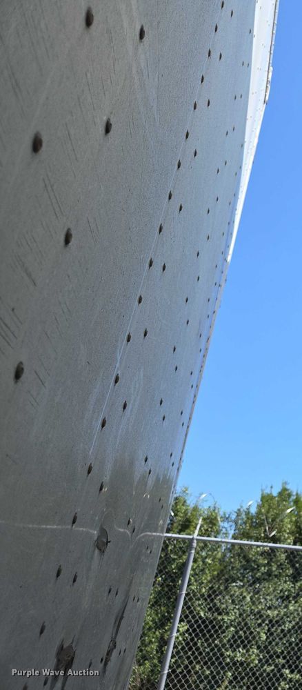 image for item EM0625 2006 Lufkin dry van trailer