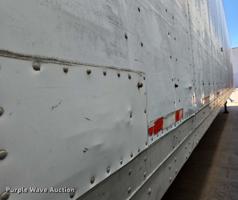 image for item EM0625 2006 Lufkin dry van trailer