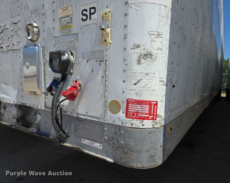 image for item EM0625 2006 Lufkin dry van trailer