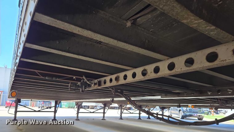 image for item EM0625 2006 Lufkin dry van trailer