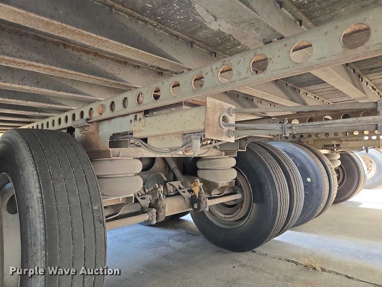 image for item EM0625 2006 Lufkin dry van trailer