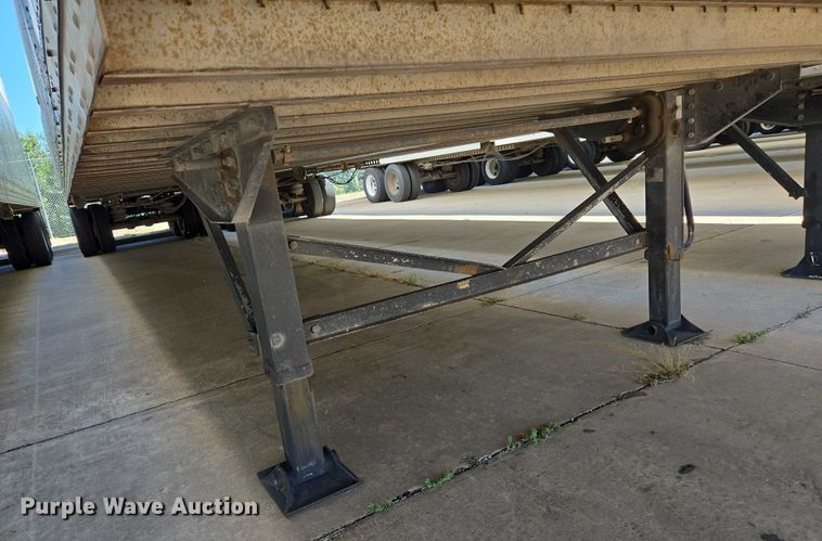 image for item EM0625 2006 Lufkin dry van trailer