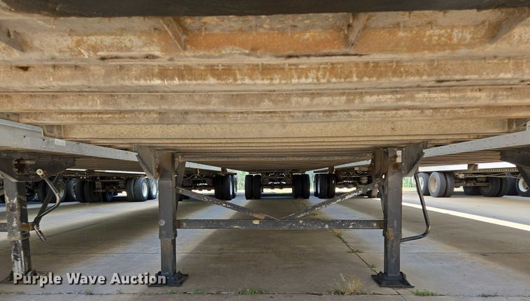 image for item EM0625 2006 Lufkin dry van trailer