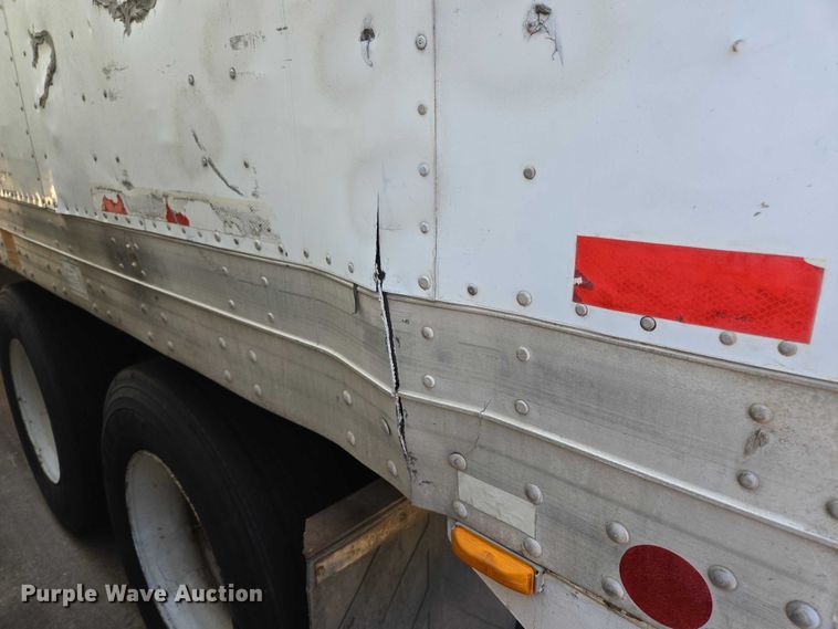 image for item EM0626 2006 Lufkin TFV-CL-110 dry van trailer