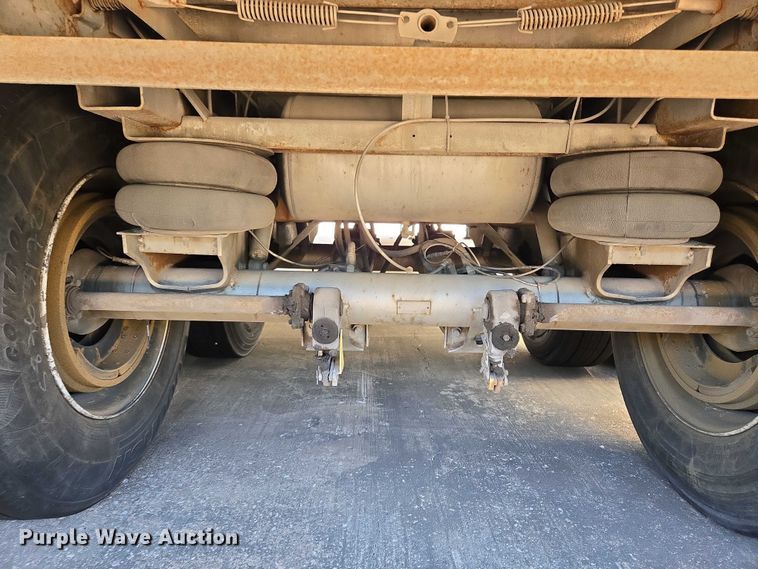 image for item EM0626 2006 Lufkin TFV-CL-110 dry van trailer