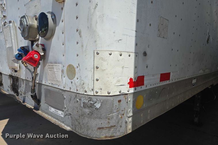 image for item EM0626 2006 Lufkin TFV-CL-110 dry van trailer