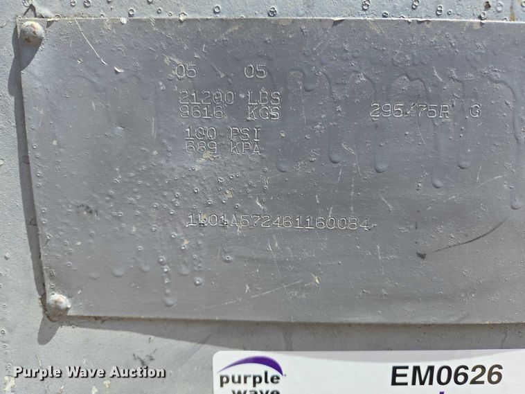 image for item EM0626 2006 Lufkin TFV-CL-110 dry van trailer