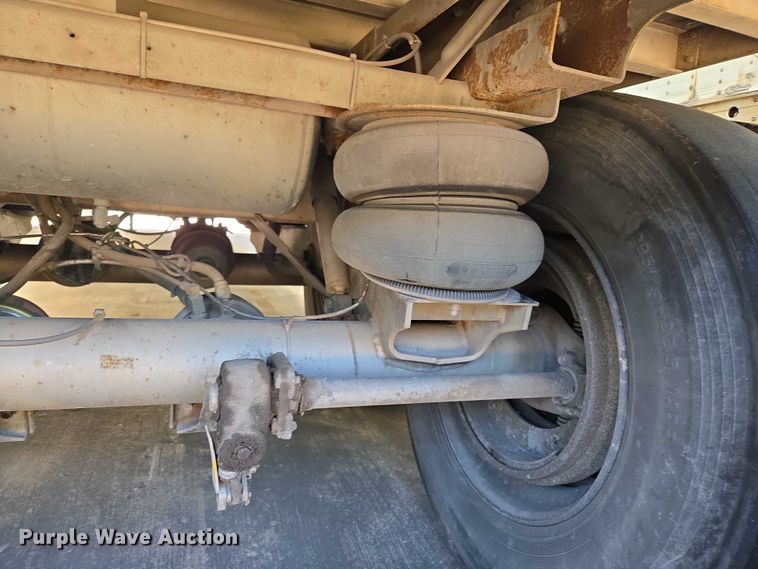 image for item EM0627 2006 Lufkin TFV-CL-110 dry van trailer