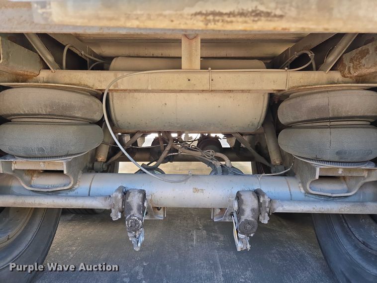 image for item EM0627 2006 Lufkin TFV-CL-110 dry van trailer