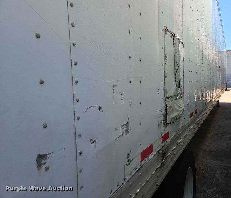 image for item EM0627 2006 Lufkin TFV-CL-110 dry van trailer