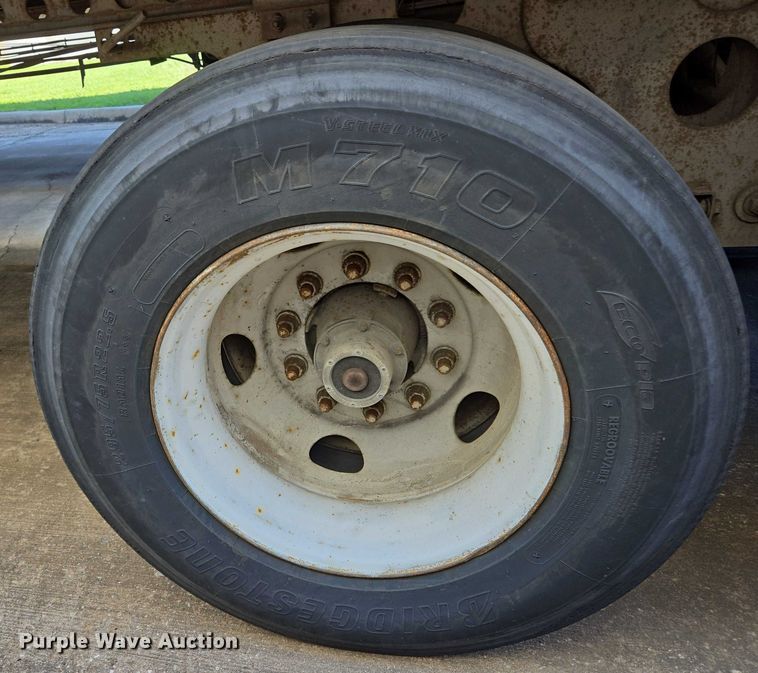 image for item EM0627 2006 Lufkin TFV-CL-110 dry van trailer