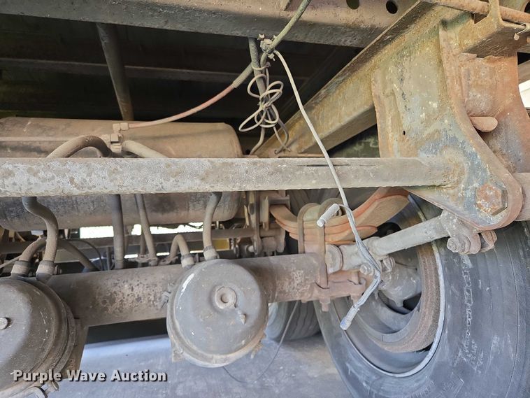 image for item EM0628 1999 Wabash DVCVHPC dry van trailer