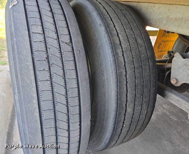 image for item EM0628 1999 Wabash DVCVHPC dry van trailer