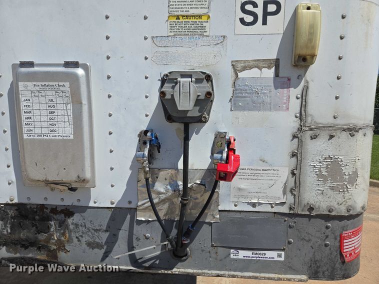 image for item EM0629 2006 Lufkin TFV-CL-110 dry van trailer