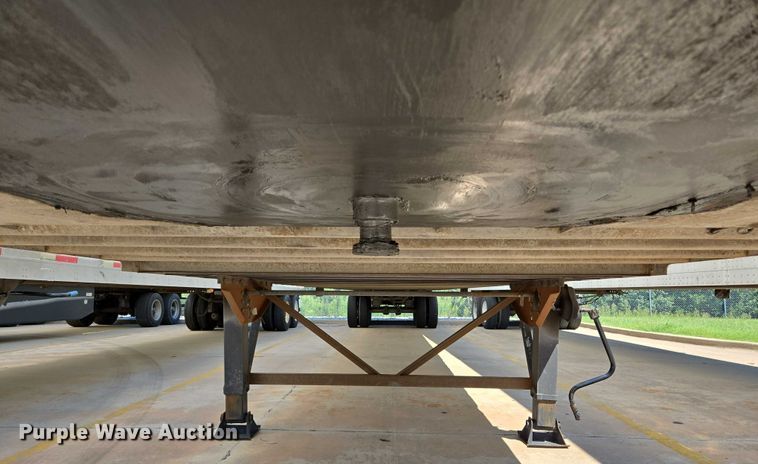 image for item EM0630 2006 Lufkin TFV-CL-110 dry van trailer