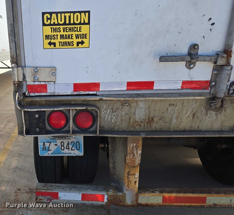 image for item EM0631 2006 Utility VS2DX dry van trailer