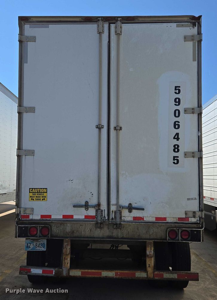 image for item EM0631 2006 Utility VS2DX dry van trailer