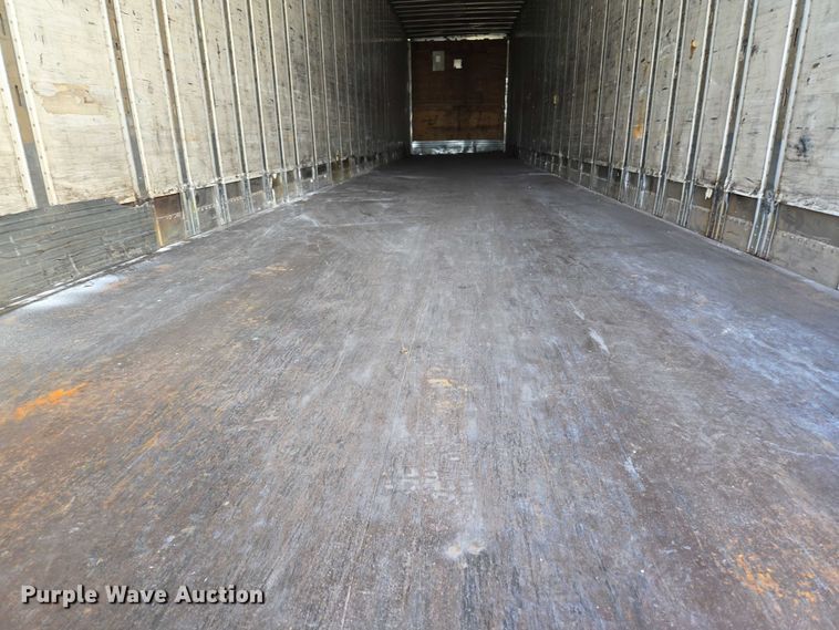 image for item EM0631 2006 Utility VS2DX dry van trailer