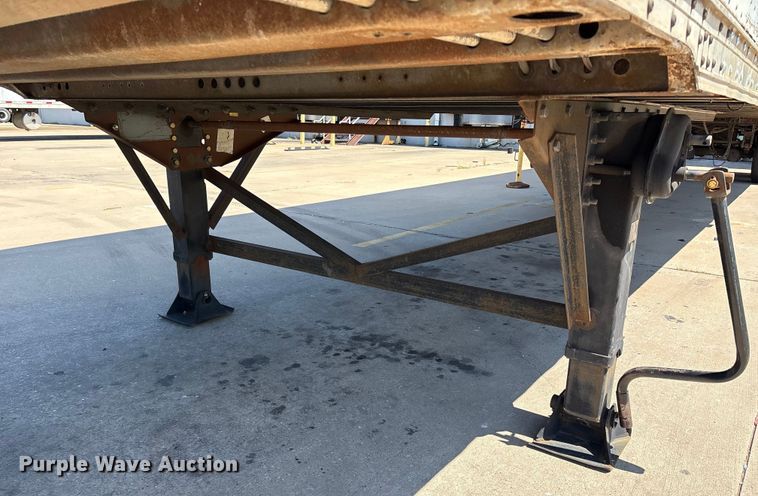 image for item EM0632 2005 Wabash DVCVHPC dry van trailer