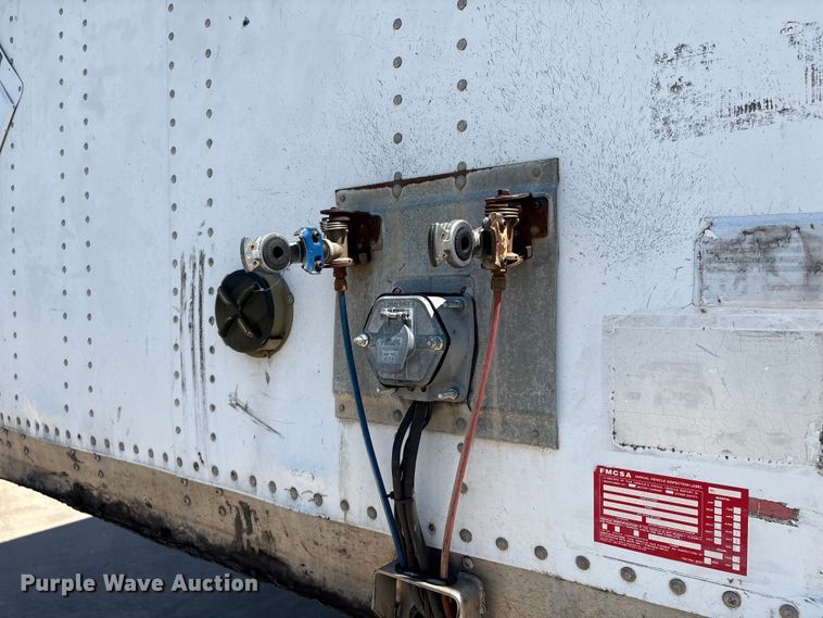 image for item EM0632 2005 Wabash DVCVHPC dry van trailer