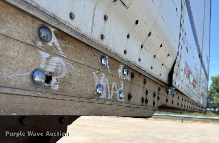 image for item EM0632 2005 Wabash DVCVHPC dry van trailer