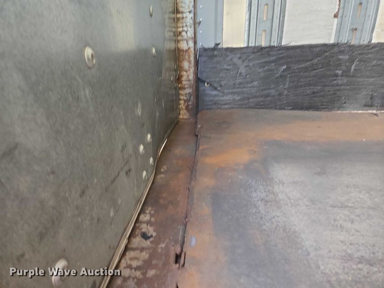 image for item EM0633 2006 Lufkin TFV-CL-110 dry van trailer