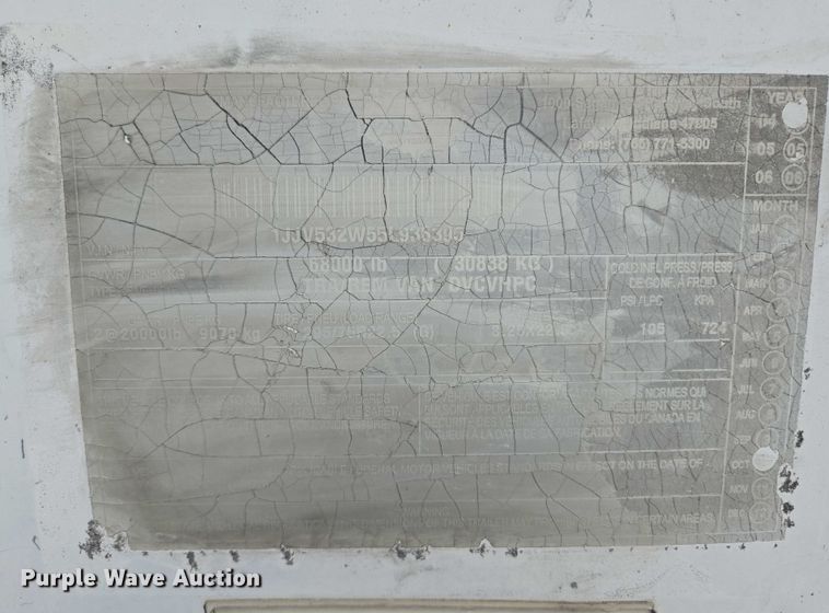 image for item EM0635 2005 Wabash DVCVHPC dry van trailer