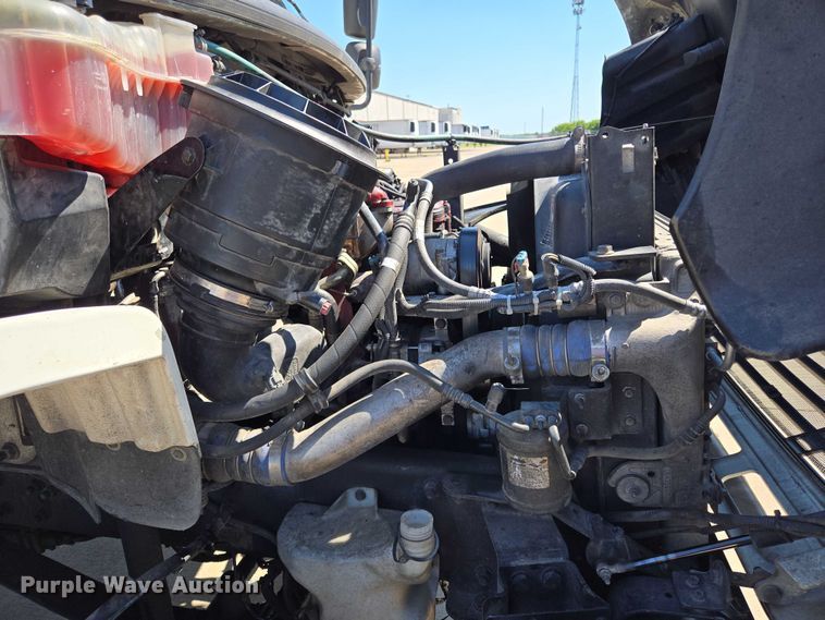 image for item EM0636 2013 Freightliner Business Class M2 semi truck