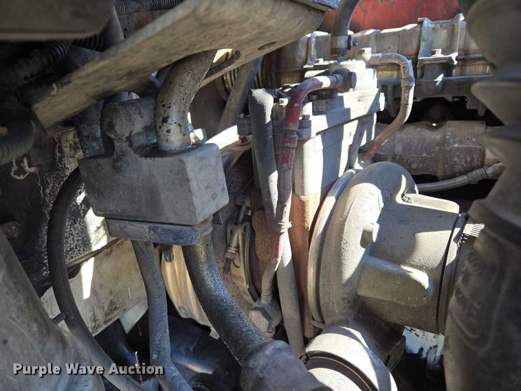 image for item EM0638 2013 Freightliner Business Class M2 semi truck