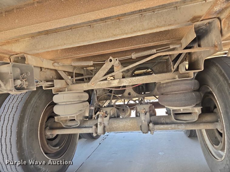 image for item EM0641 2006 Lufkin TFV-CL-110 dry van trailer