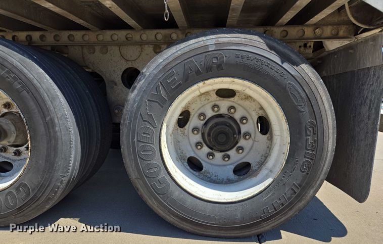 image for item EM0641 2006 Lufkin TFV-CL-110 dry van trailer