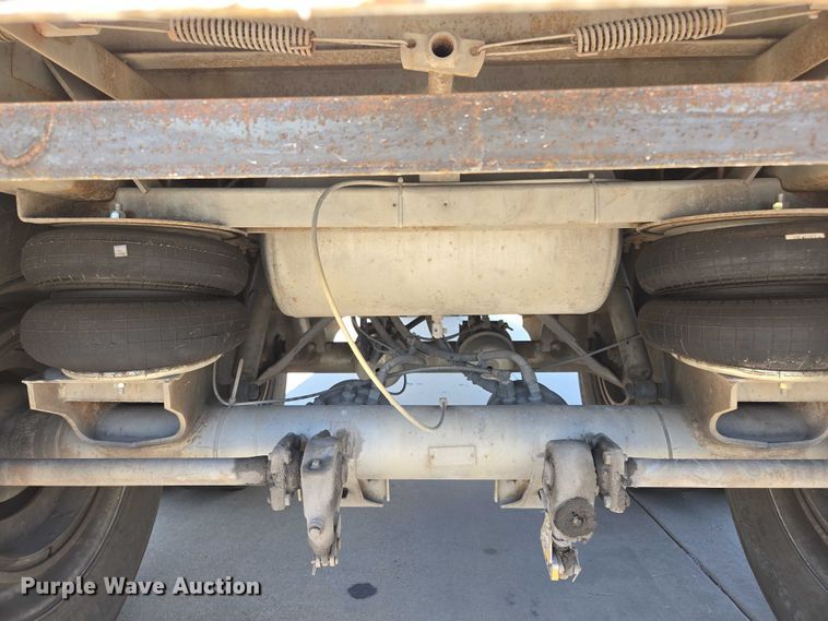 image for item EM0642 2006 Lufkin TFV-CL-110 dry van trailer