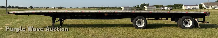 image for item EM8066 1995 Utility  flatbed trailer