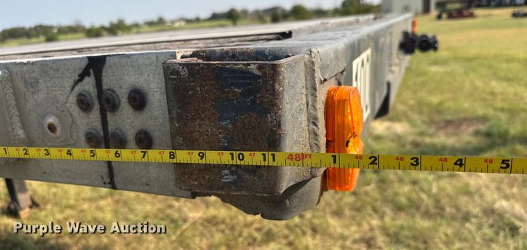 image for item EM8066 1995 Utility  flatbed trailer