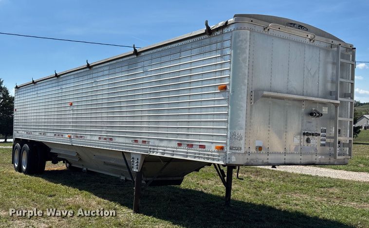 image for item EN5582 1997 Timpte Super Hopper grain trailer