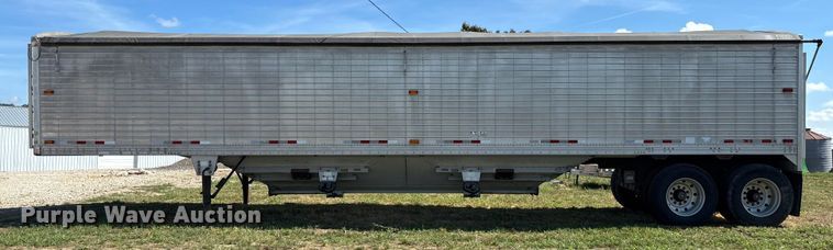 image for item EN5582 1997 Timpte Super Hopper grain trailer