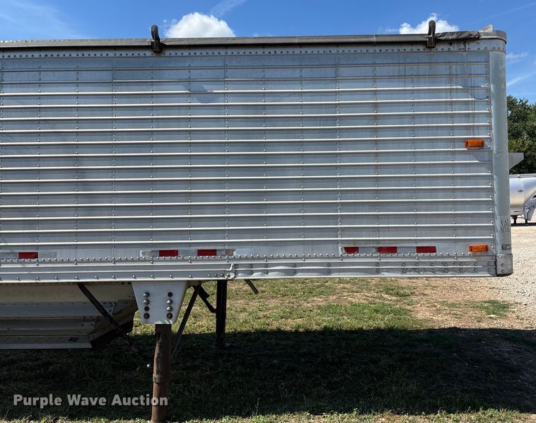 image for item EN5582 1997 Timpte Super Hopper grain trailer