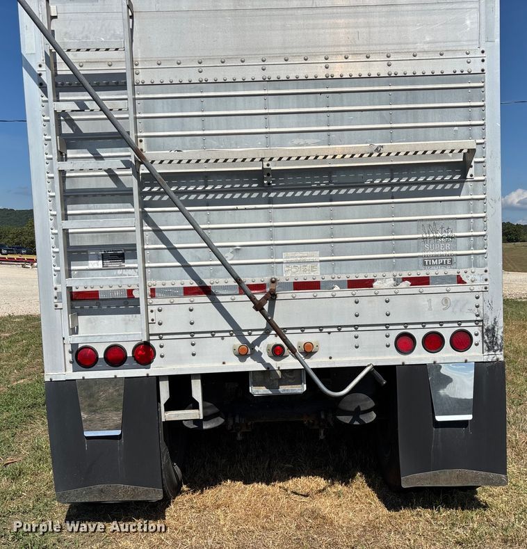 image for item EN5582 1997 Timpte Super Hopper grain trailer