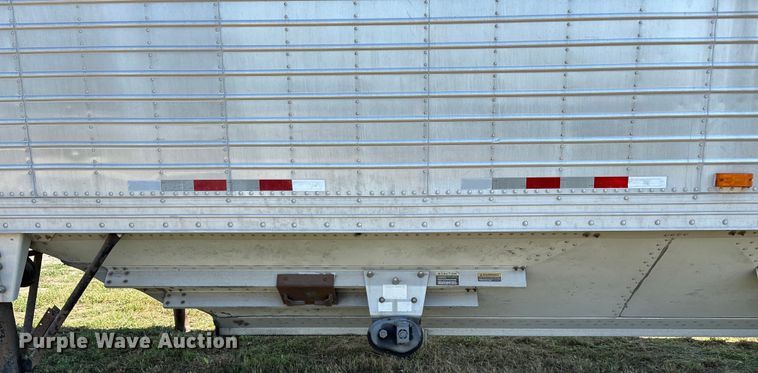 image for item EN5582 1997 Timpte Super Hopper grain trailer