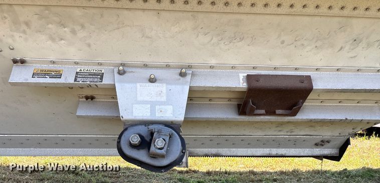 image for item EN5582 1997 Timpte Super Hopper grain trailer