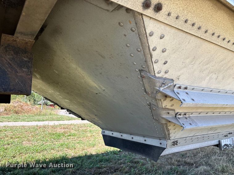image for item EN5582 1997 Timpte Super Hopper grain trailer