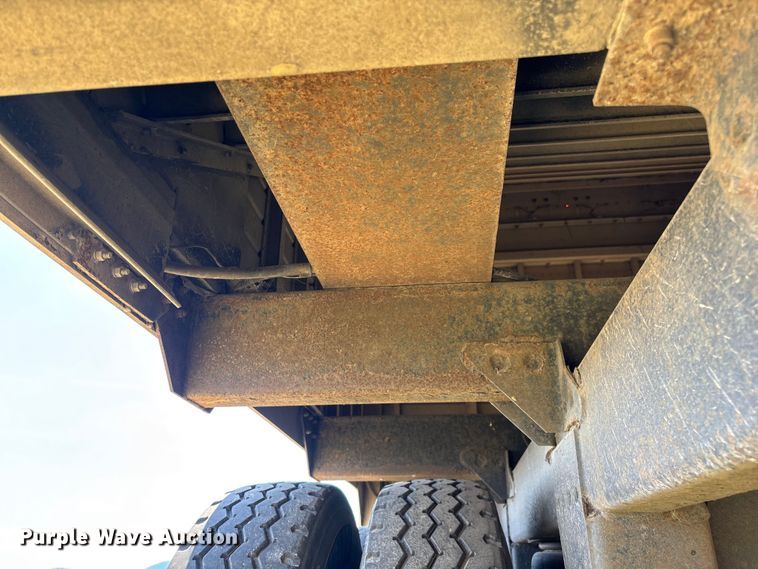 image for item EN5582 1997 Timpte Super Hopper grain trailer